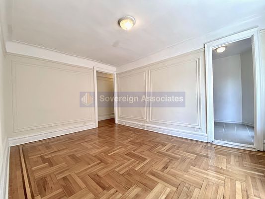 3rd image of 536 Fort Washington Ave APT 3E