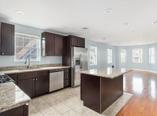 119 Oakland Ave #119, Providence, RI 02908