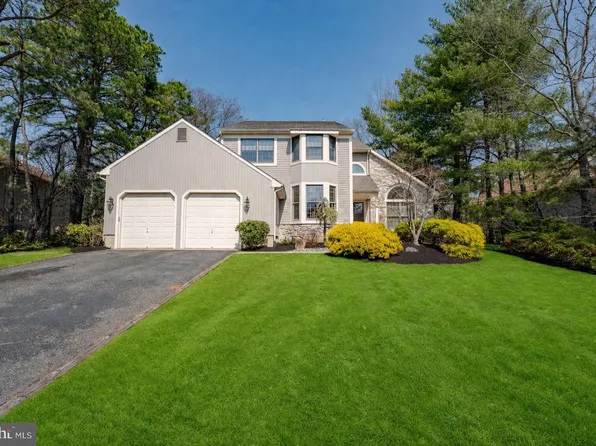 115 Forrest Hills Dr, Voorhees, NJ 08043
