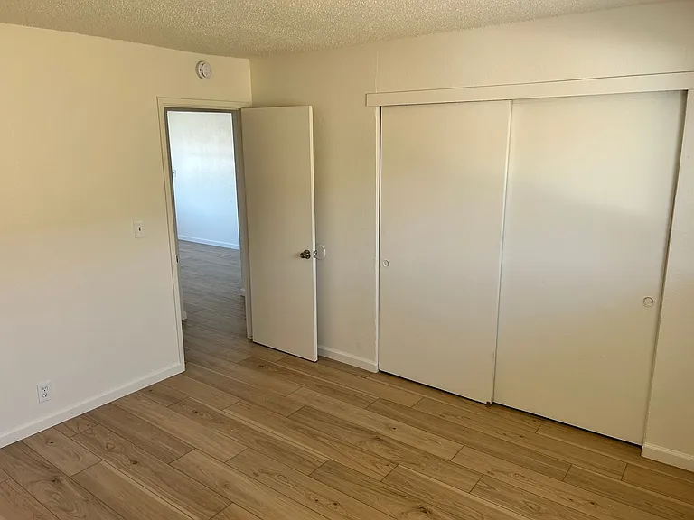 630 Maple St — Photo 6