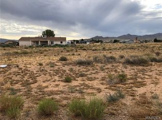9952 N Roundup Trl, Kingman, AZ 86401