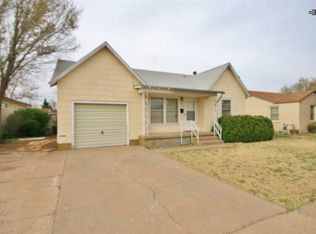 120 Highland Dr, Clovis, NM 88101