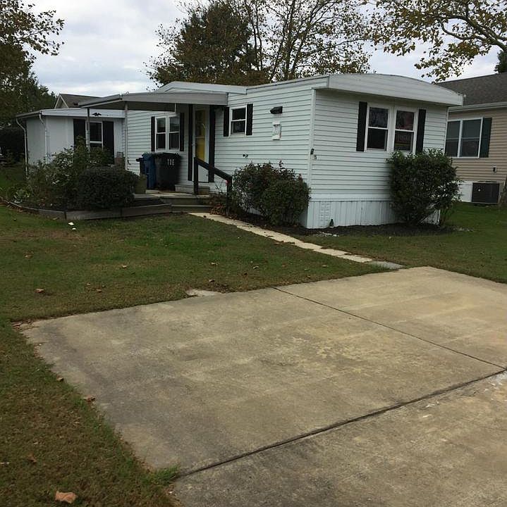 1st image of 15 Park Ln