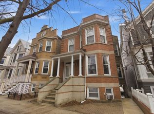 3727 N Bosworth Ave #G, Chicago, IL 60613
