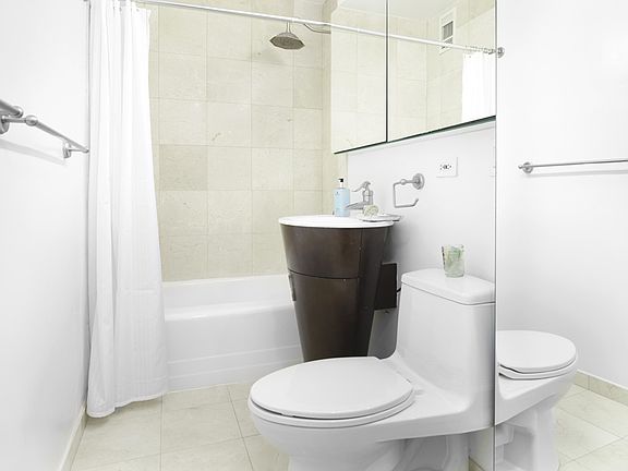 5th image of 420 E 64th St APT E2c