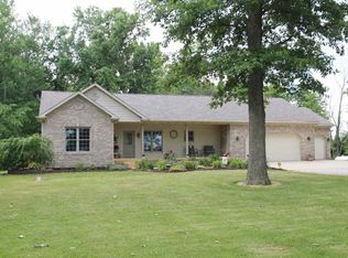 1299 E 900 S, La Fontaine, IN 46940