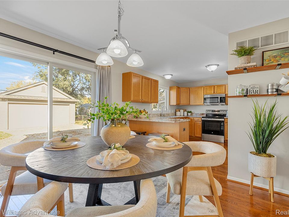104 W Tacoma St, photo 8