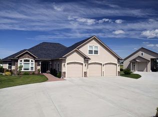 102 Linda Ln, Walla Walla, WA 99362