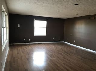 5 James St, Williamstown, KY 41097