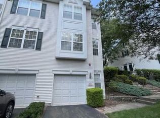 515 Coventry Dr, Nutley, NJ 07110