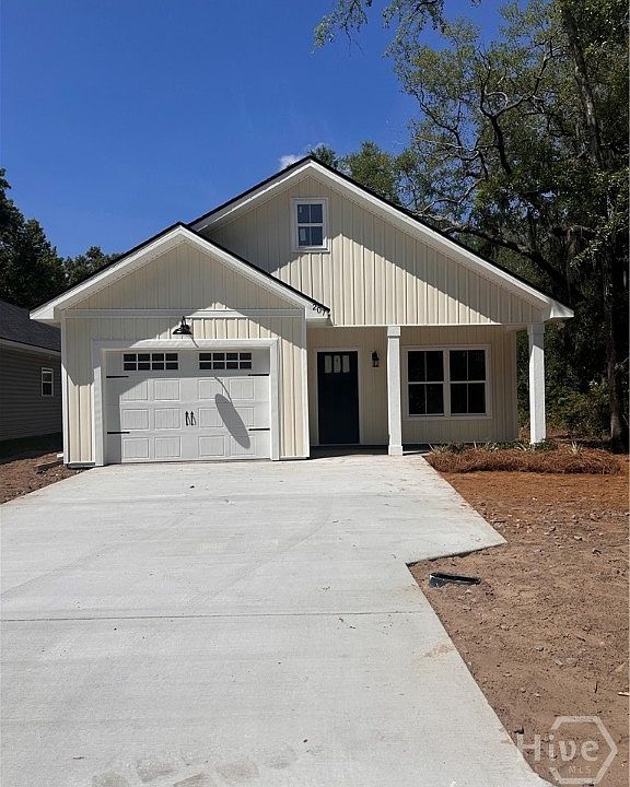 1st image of 207 Wilson Avenue