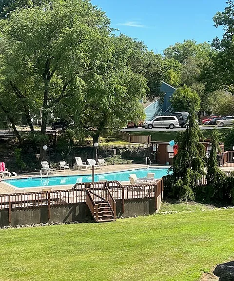 322 Crescent Spring Dr — Photo 12