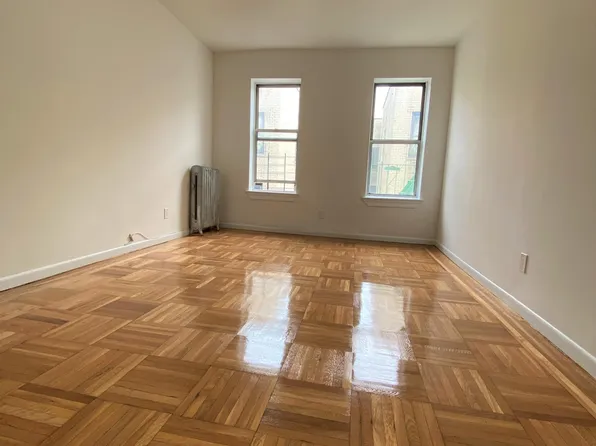 (undisclosed Address), Bronx, NY 10457