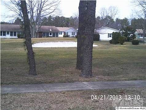2nd image of 904A Dumbarton Dr