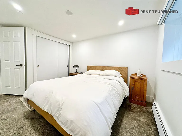 2036 W 15th Ave — Photo 13