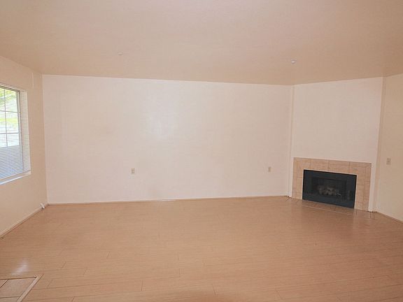 5th image of 1304-48 Brunner St #1348-B/G-11