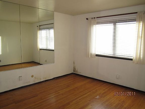 4th image of 298 Morton Dr