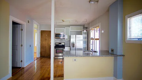 12 Africa St Photo 1