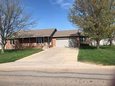 1760 S Andover Dr, Garden City, KS, 67846