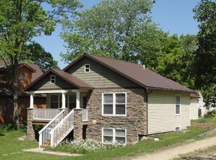 251 Cottage Pl #A, Saint Paul, MN 55126