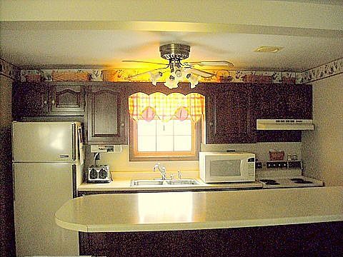 5th image of 2071 Norwood Blvd