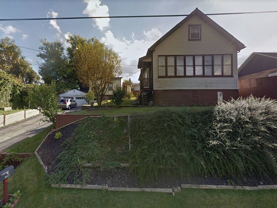2nd image of 1060 Rubicon St