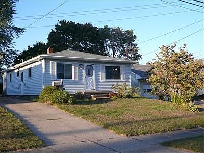 1st image of 681 E Catawba Ave