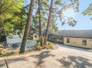 2405 Chain Way, Nanaimo, BC V9P 9G2