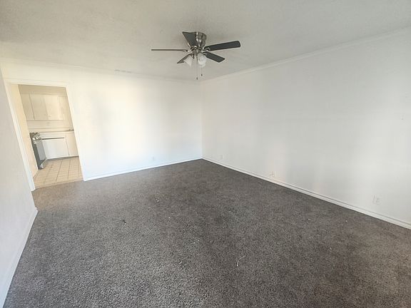 5th image of 6126 Avenue Q