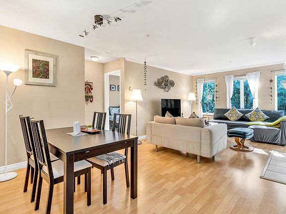 4th image of 12125 75a Ave #211