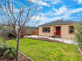 6112 Elk River Rd, Eureka, CA 95503