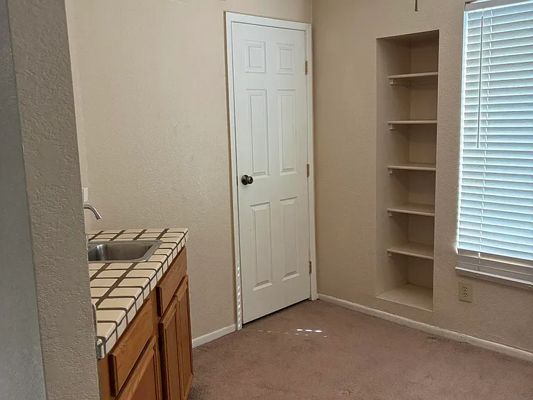 1800 W Elliot Rd #134 — Photo 4