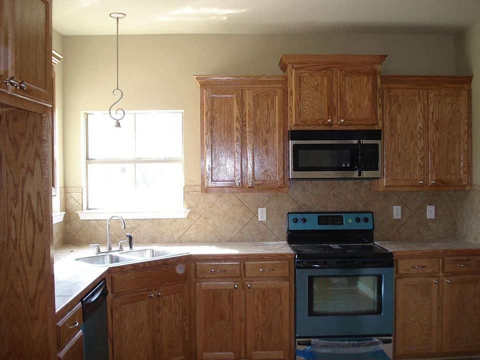2nd image of 40304 Coldwater Landing Dr