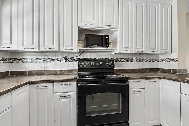 8327 Fairway Rd #8327 — Photo 5