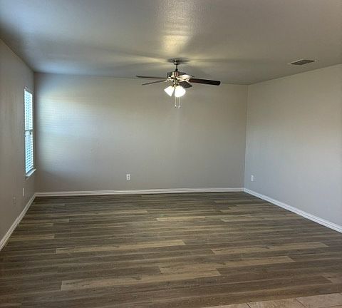 4th image of 1428 Montoya Ln