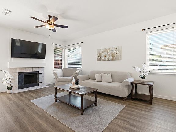 5th image of 3600 Amethyst Dr