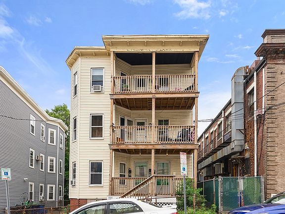 2nd image of 185-187 Lowell St
