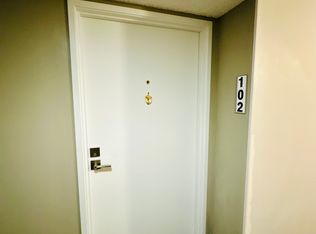 3460 S Poplar St APT 102, Denver, CO 80224