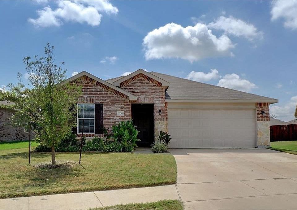1st image of 702 Underhill Dr