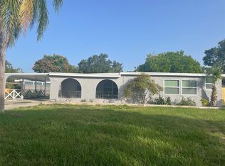 8085 91st Ter, Seminole, FL 33777