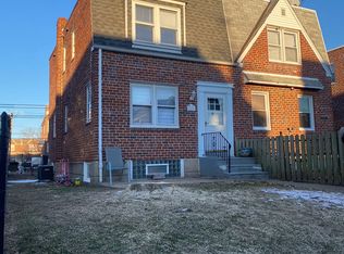 1821 Strahle St, Philadelphia, PA 19152