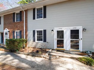 1248 Jamestown Ct, Cary, NC 27511