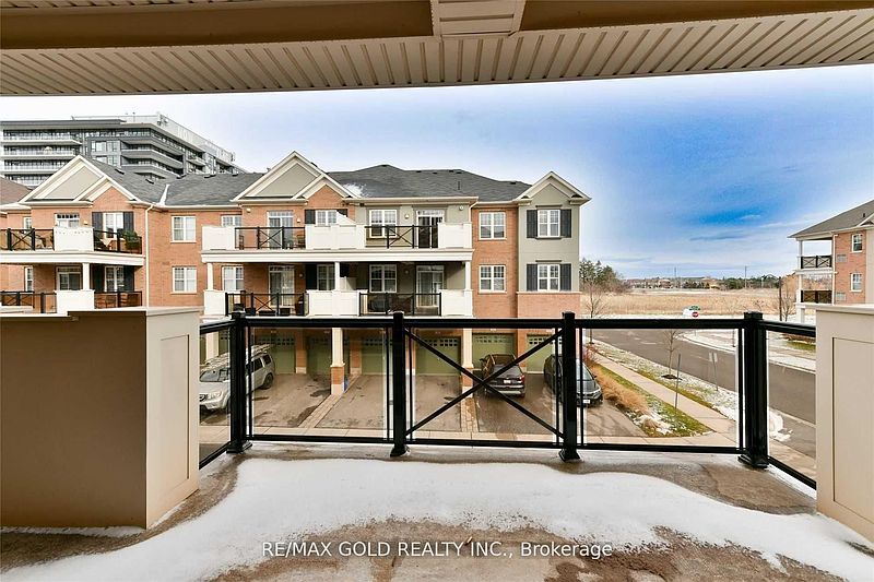Oakville Townhouse for rent - 2 Bedrooms — photo 32