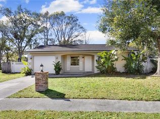 13805 Pathfinder Dr, Tampa, FL 33625
