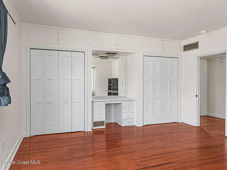 1008 E Strawbridge Ave — Photo 22