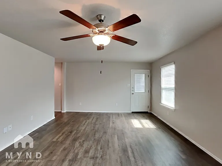 3806 Colemans Run — Photo 7