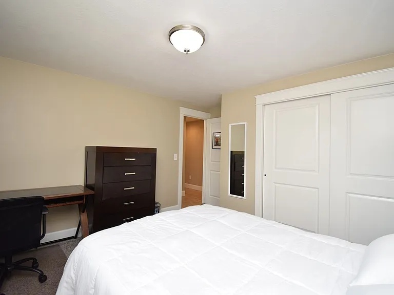 3638 W Jasmine St — Photo 18