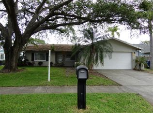7691 Innis Ct, Saint Petersburg, FL 33709