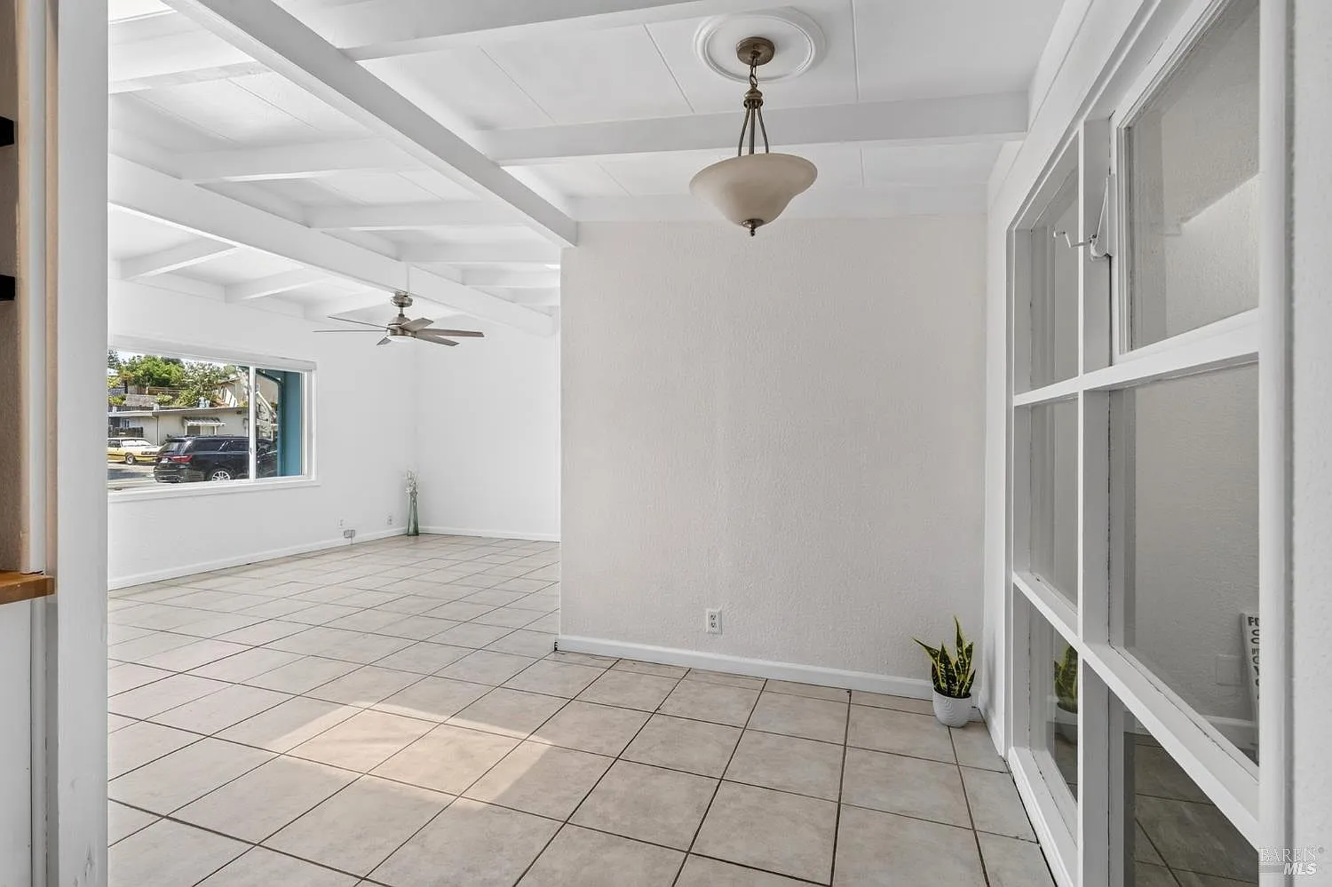 155 Los Altos Place - Photo 7