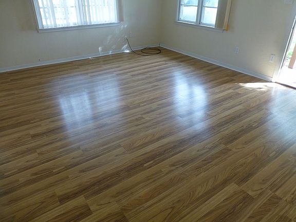 2nd image of 269 Williams Ave